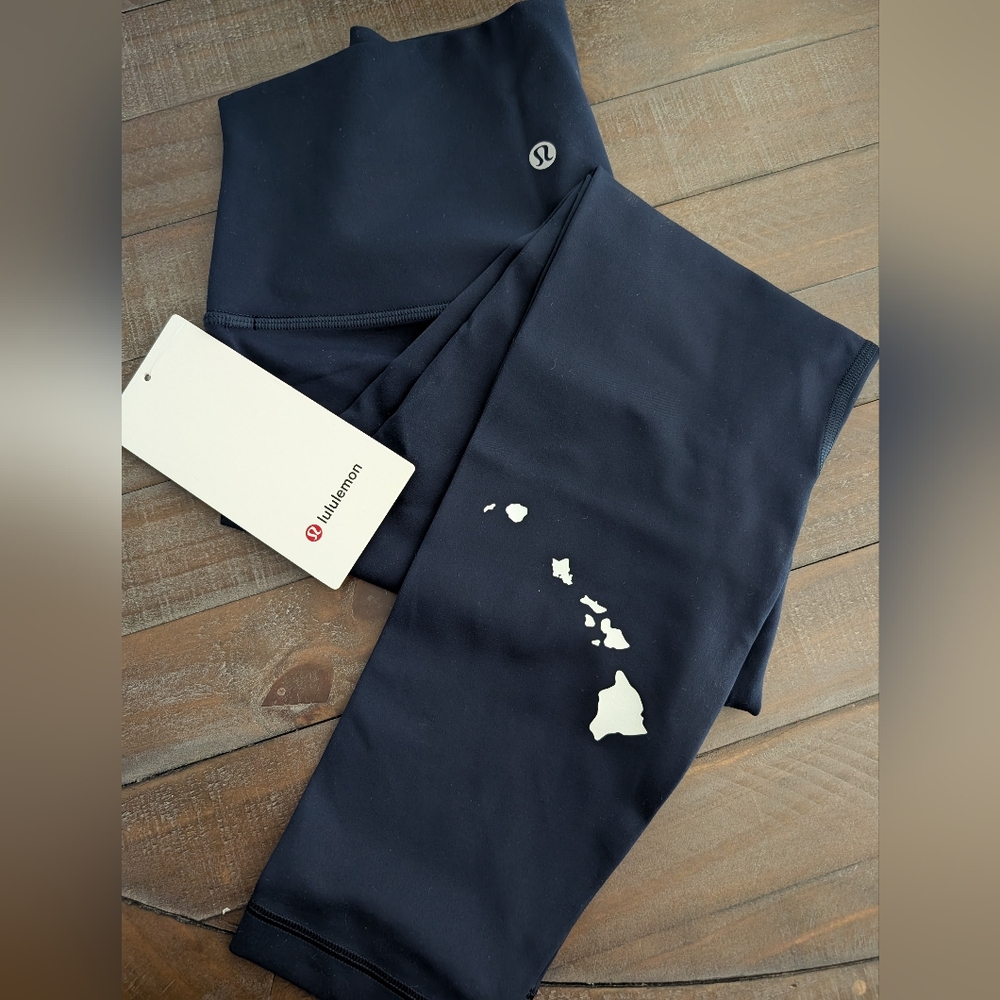 NWT Lululemon Navy Blue Align HR Hawaii Islands Edition Leggings Pants size 6